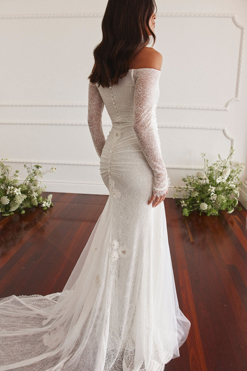 Gigi Long Sleeve Wedding Dress – Grace Loves Lace AU