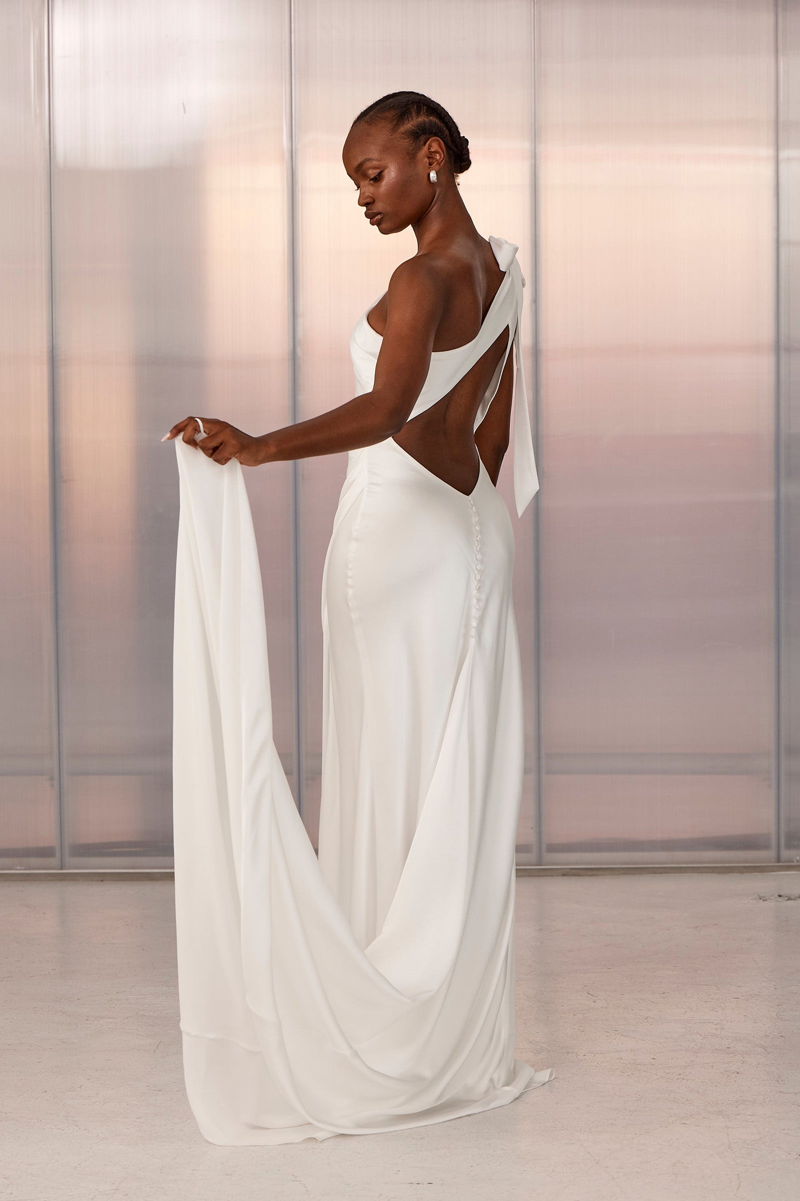 Aire One Shoulder Wedding Dress_XS_