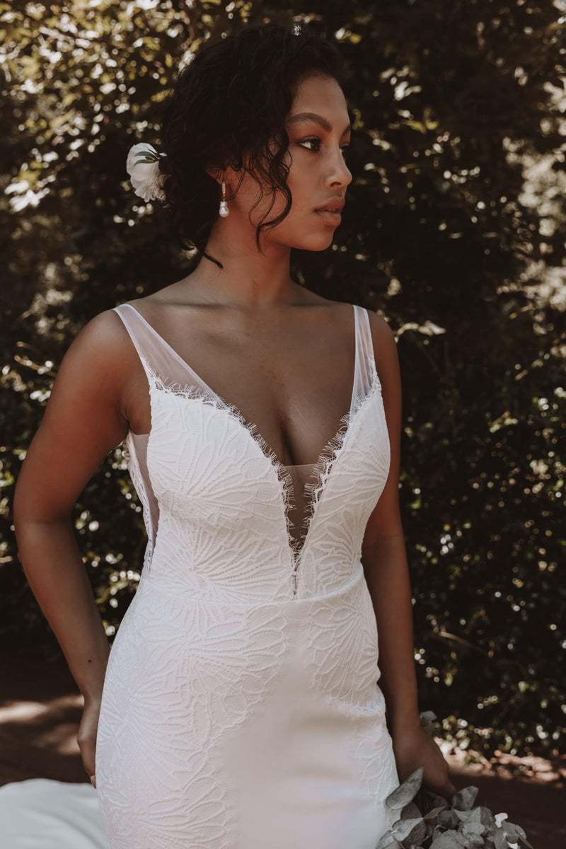 Lena Crepe Wedding Dress – Grace Loves Lace AU