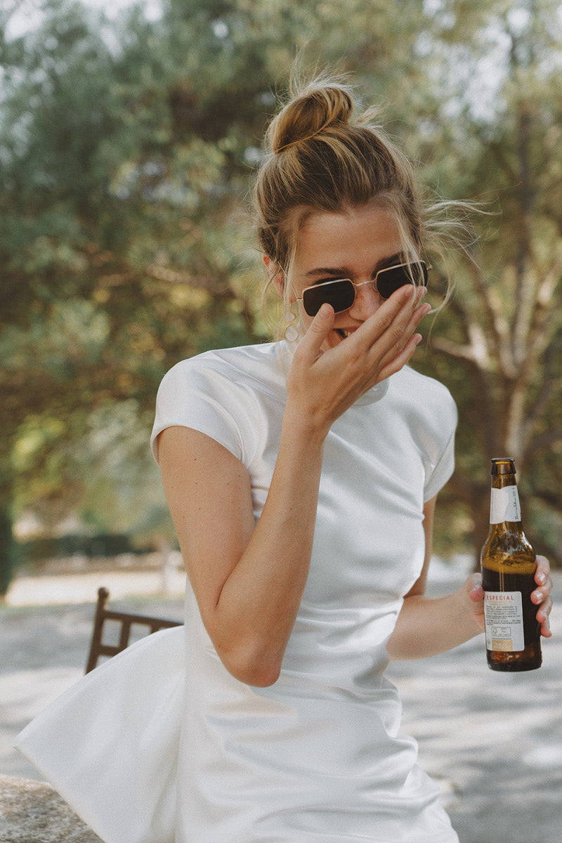 Grace Bride in the Oona Gown – Grace Loves Lace AU