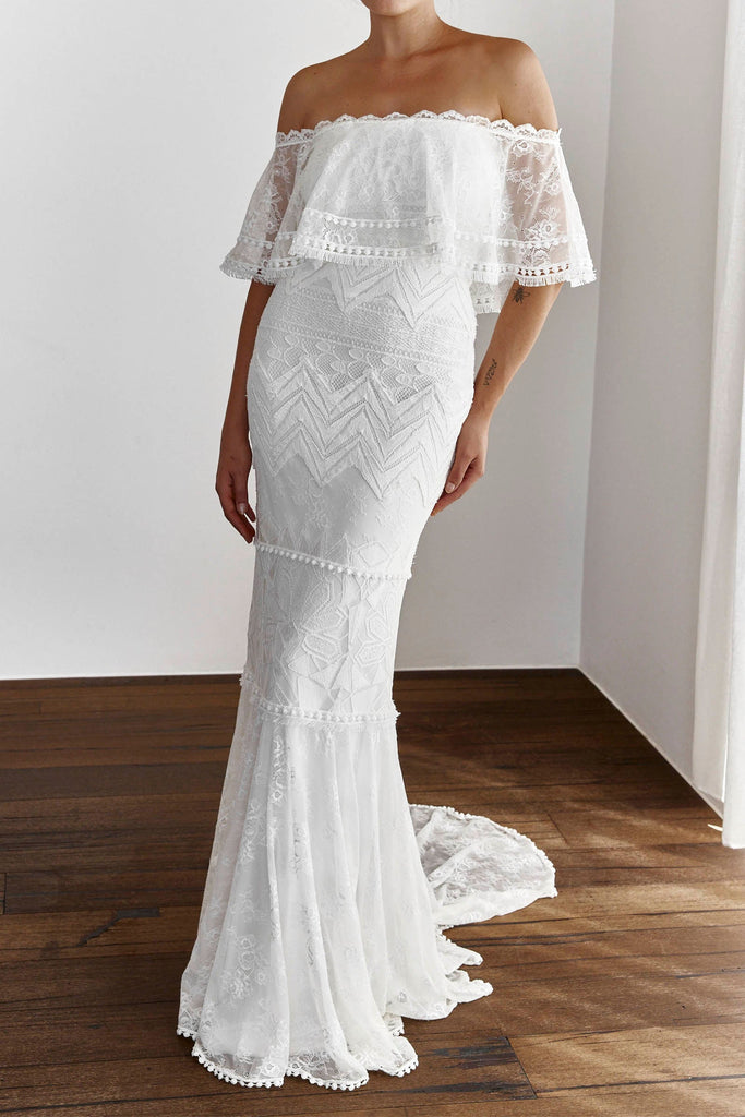 Emanuela Gown in Ivory lace and lining