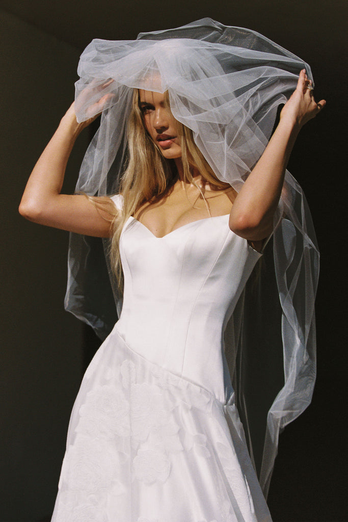 Posey Short Veil