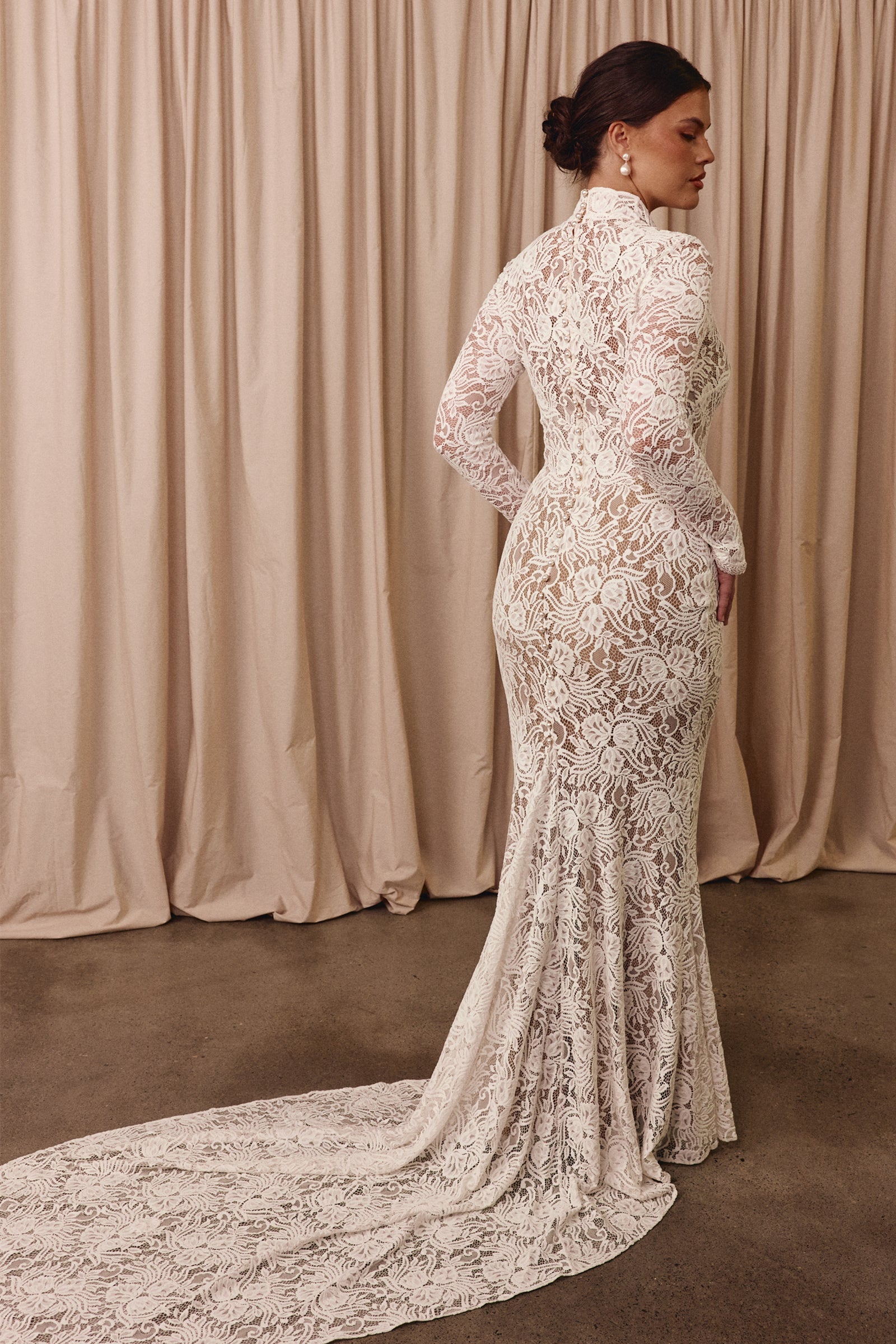 Long sleeve lace wedding dress_L_